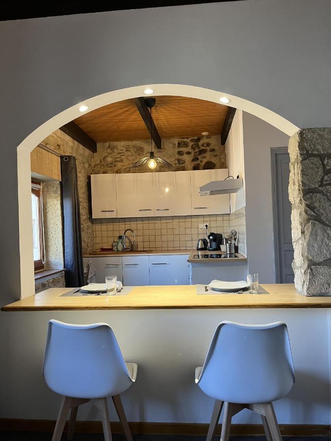 Studio De Charme Au Coeur De Valréas מראה חיצוני תמונה